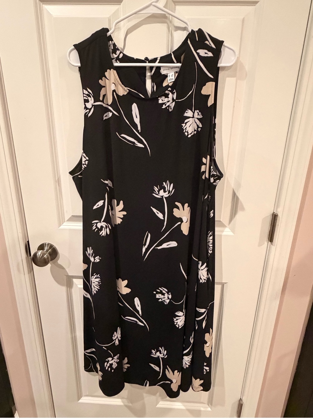Susan Graver Sleeveless Black Floral Dress Size 3XL